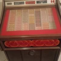 jukebox Rowe Ami  1500€ trattabili 