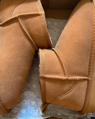 UGG ULTRAMINI BEIGE
