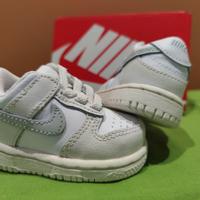 Nike Dunk Low

unisex 17 cm

