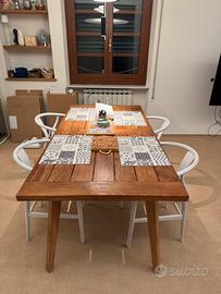 Tavolo 180 cm in legno massello tropicale
