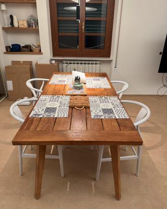 Tavolo 180 cm in legno massello tropicale