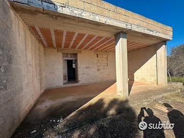 Villetta allo stato rustico