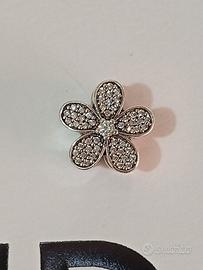 Margherita pavé pandora 