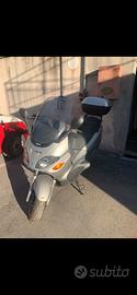 Scooter piaggio X9
