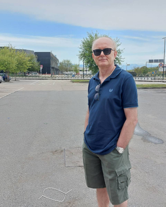 Rettificatore e fresatore CNC (selca)