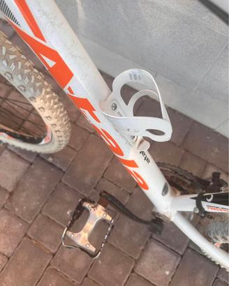 Bici Atala