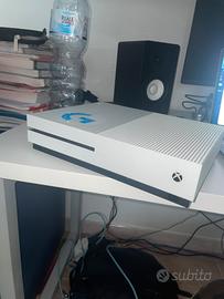 Xbox One S 1tb