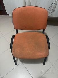 Sedia imbottita in tessuto – usata