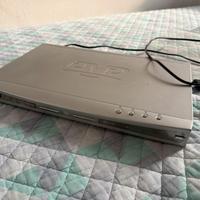 Lettore DVD Akai DV-PX7800