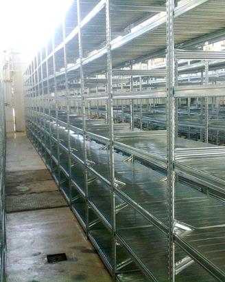 scaffalatura industriale in acciaio modulare