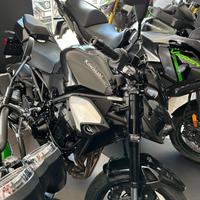 KAWASAKI Z 900 Anno 2025 pronta consegna