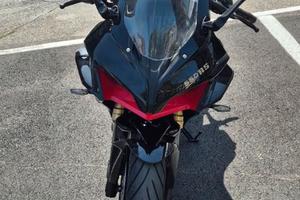 QJMOTOR SRK 550 RS Depotenziata per patente A2