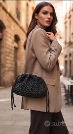 pouch bag nera 
