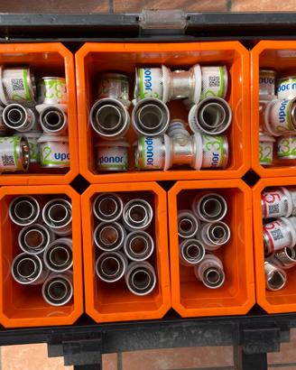 87 pz  raccordi a pressare Uponor S-Press PLUS 32-