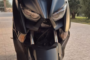 XMAX 300 Iron Max – Anno 2019