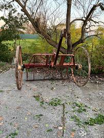 Rostellone antico per fieno