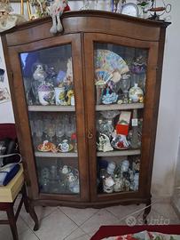Vetrina con legno e cristallo