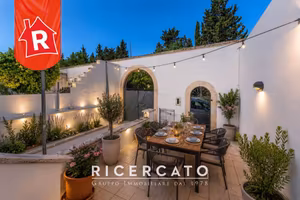 Villetta a schiera di 240 m² con più di 5 locali e