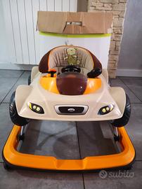 girello primi passi  a forma di auto