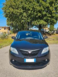 Lancia ypsilon elefantino