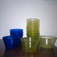 Set di ciotole colorate