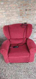 poltrona relax e alzata assistita elettricamente
