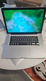 Apple MacBook Pro 15" (2014) - i7 2.0GHz Quad-Core