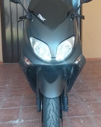 Yamaha Tmax 500