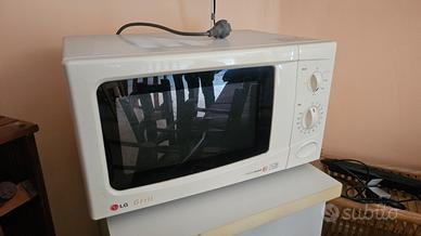 Microonde + Grill LG Intellowave 800W