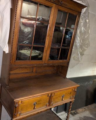 credenza inglese 