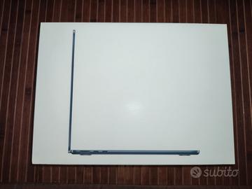 Macbook M4 16/256 nuovo 
