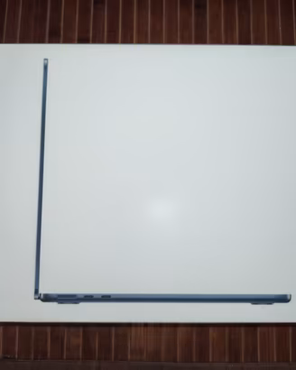 Macbook M4 16/256 nuovo 