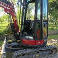 Escavatore Yanmar Vio 27 con 330 ore lavoro