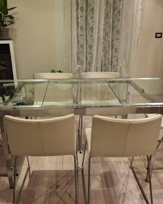 Tavolo in vetro con 6 sedie IKEA in pelle beige