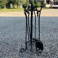 Set da  camino in ferro  battuto  Francia