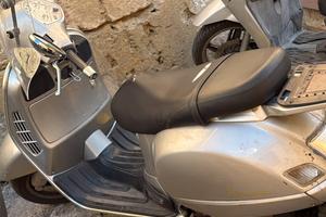 vespa 200 L granturismo 