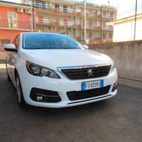 Peugeot 308 BlueHDi 130 S&S Business