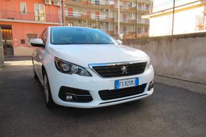 Peugeot 308 BlueHDi 130 S&S Business