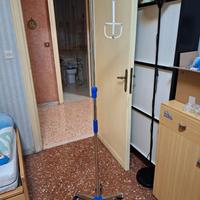 Asta per flebo ACCIAIO INOX 4 ganci e portaflebo