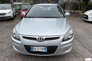 HYUNDAI - i30 1.4 Special Gpl