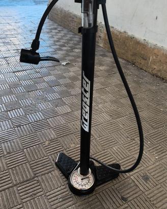 Pompa per bici