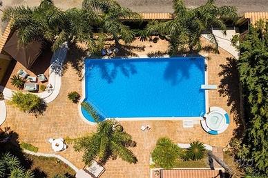 Villa 10 posti piscina & idro partinico