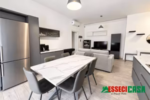 Appartamento di 84 m² con 3 locali e box auto a Tr