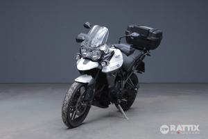 TRIUMPH Tiger 800