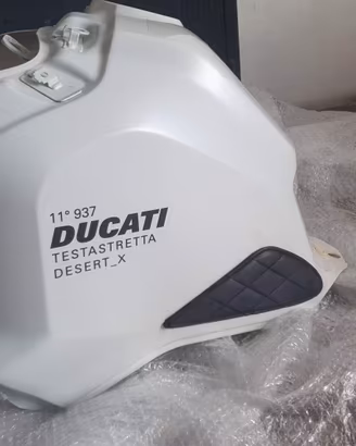 Serbatoio Ducati desert x 22/24