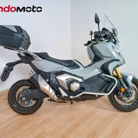 HONDA X-ADV - 2022 Passaggio incluso
