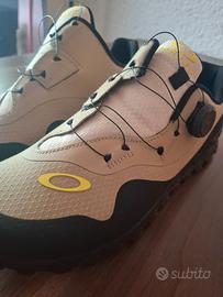 Scarpe Oakley
