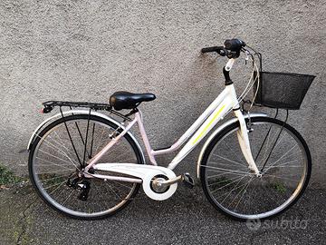 BICICLETTA TELAIO IN ALLUMINIO 28 POLLICI 