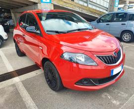 Lancia Ypsilon 1.0 FireFly 5 porte S&S Hybrid Ecoc