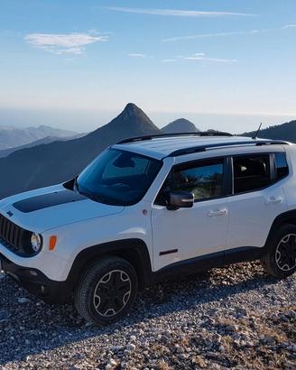 jeep renegade trailhawk